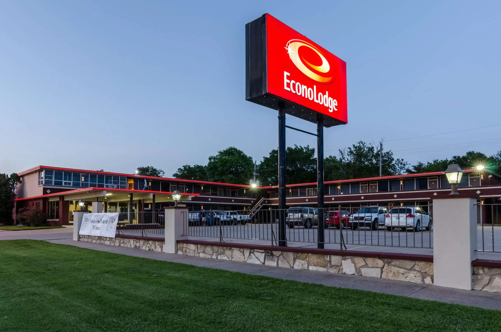 Econo Lodge Winfield