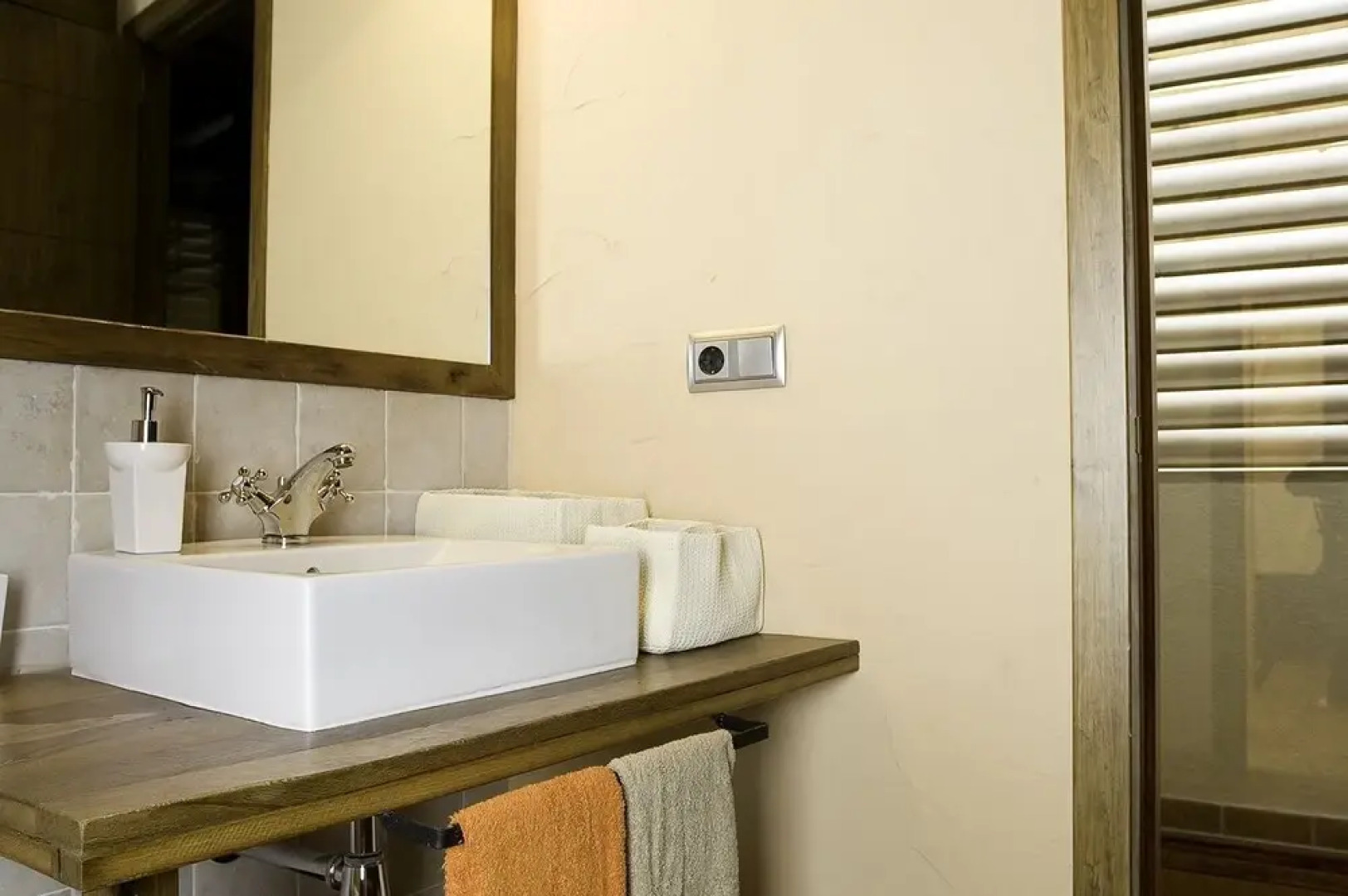 Apartaments Ca l'Estamenya Plaça de l'Esglesia