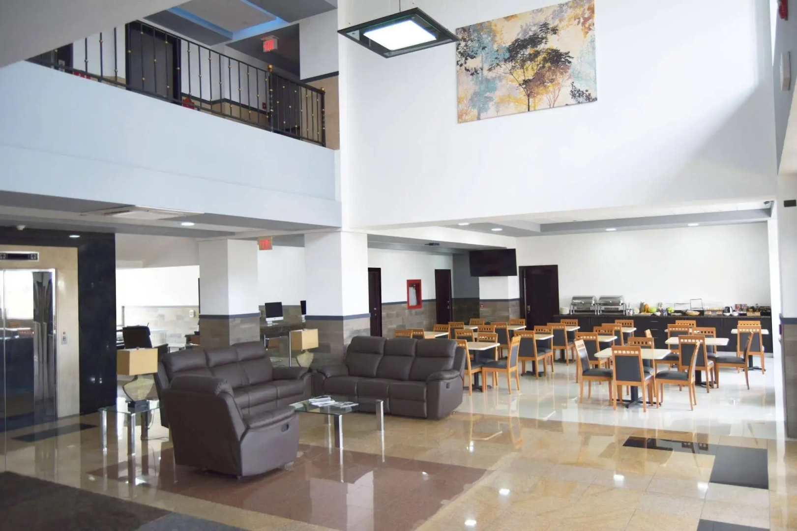 Beverly Hills: Hotel & Business