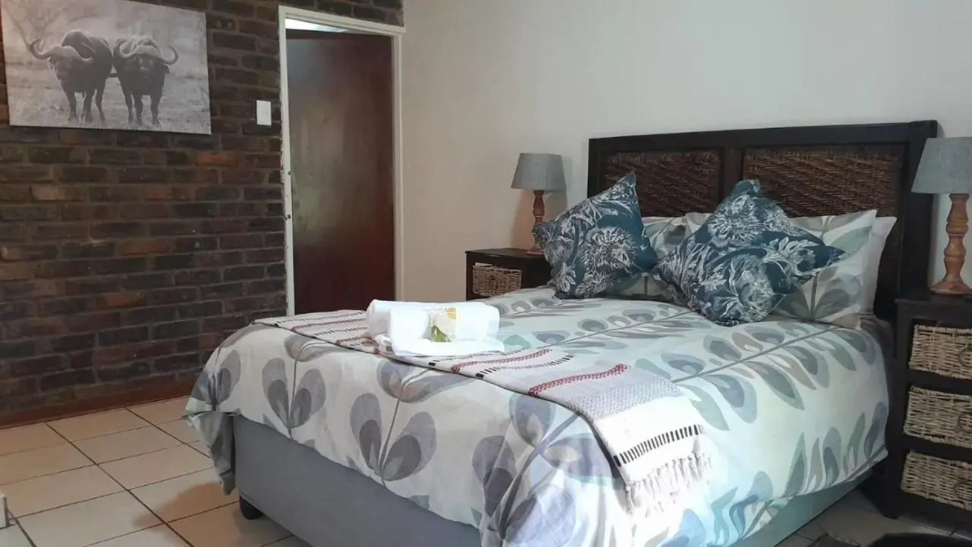 El Shadai Guest House