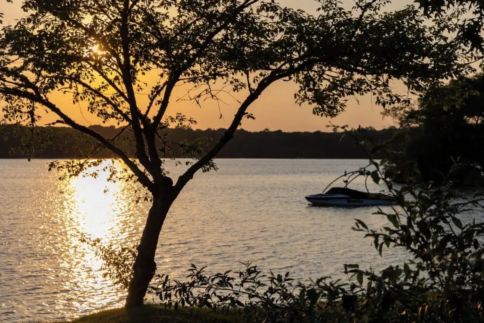 Private Pool & Screened Deck: Mashpee Home!