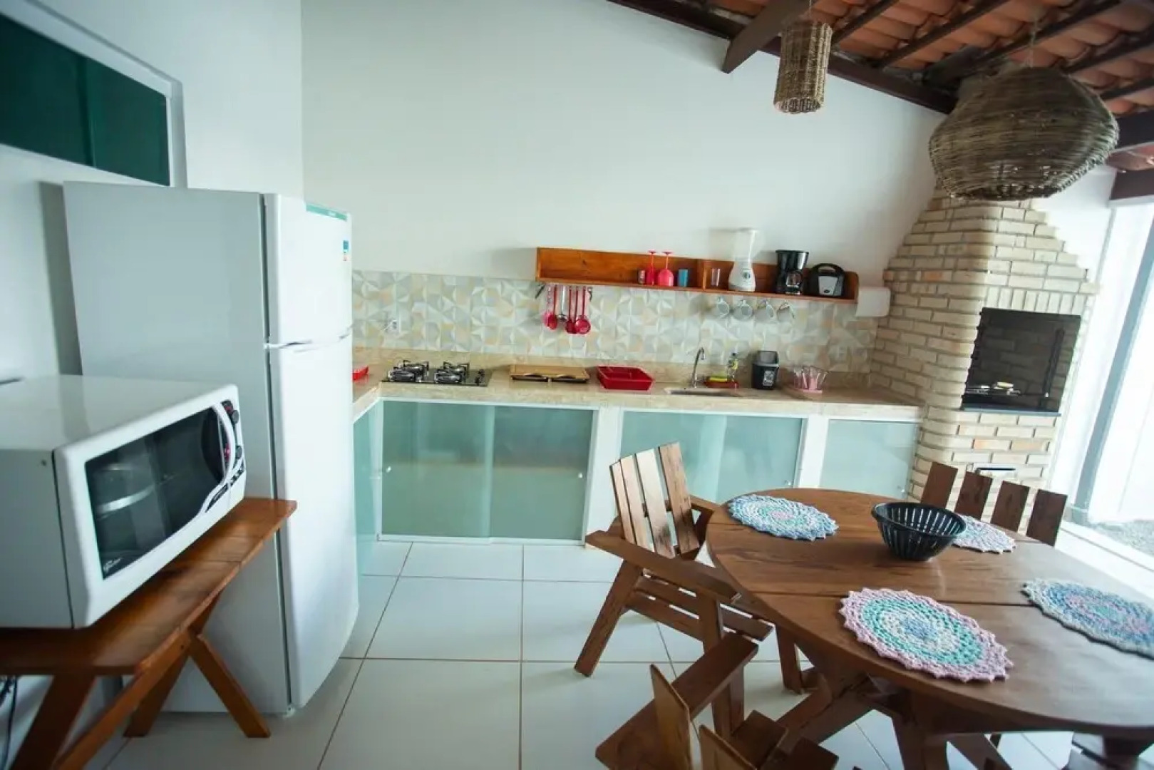 Chal com Mezanino 400m do mar e rea Gourmet