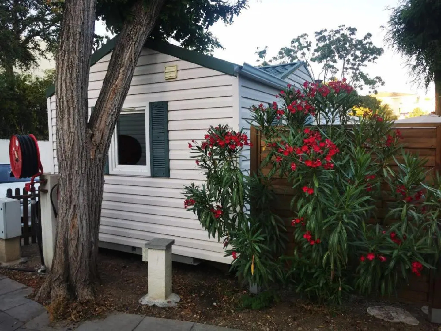 Mobilhomme bungalow 6 personnes villeneuve loubet marina baie des anges