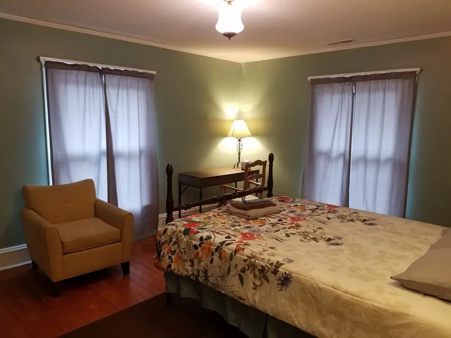 Large Desirable Corner House