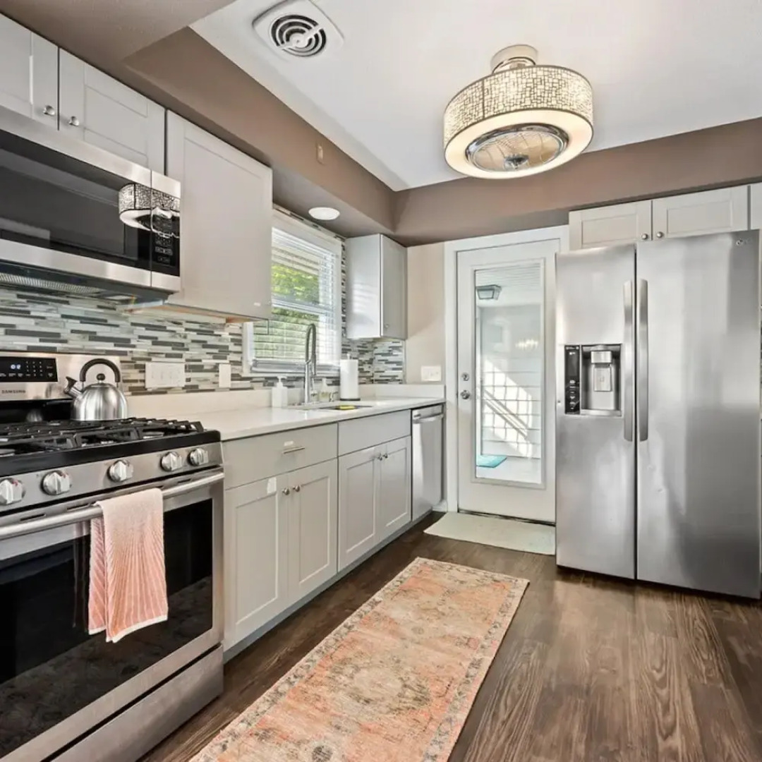 Brew City Game Room Fenced Yard Sleeps 13