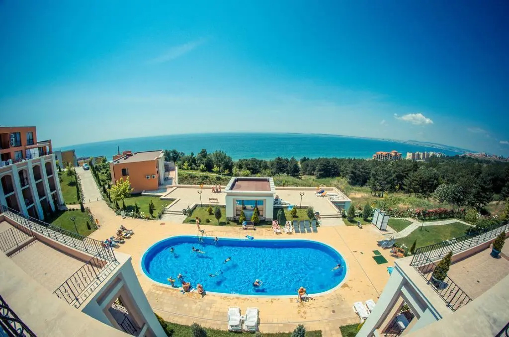 GT Imperial Fort Club Apartments