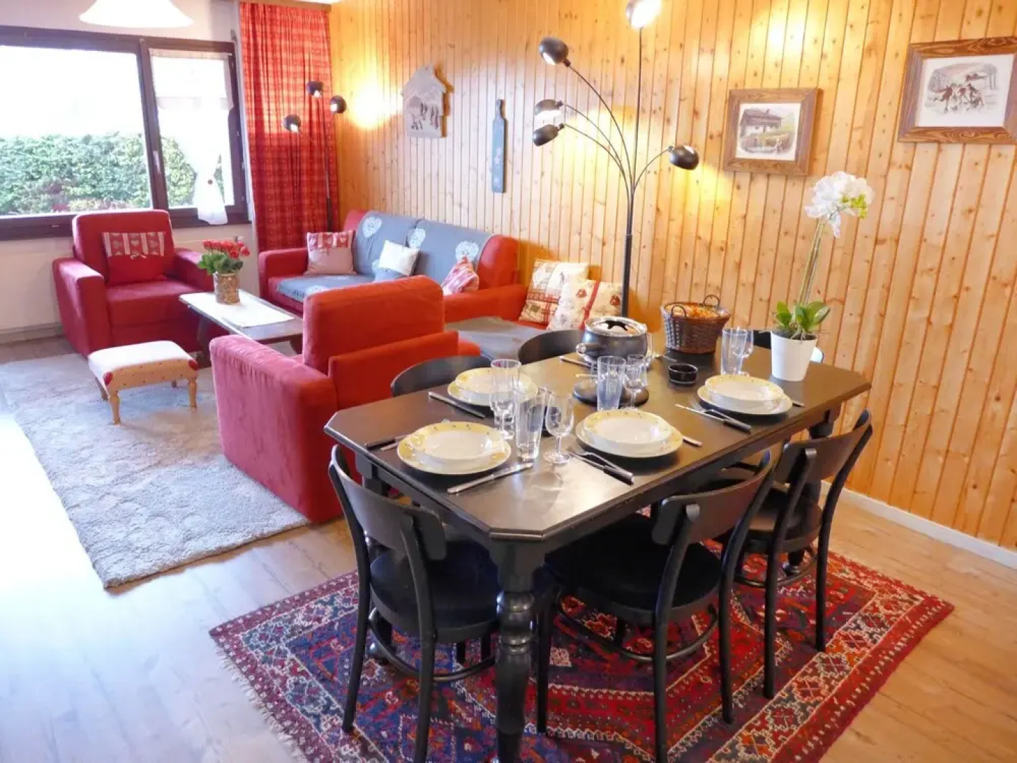 Thalia Lens in Lens With 2 Bedrooms and 3 Bathrooms