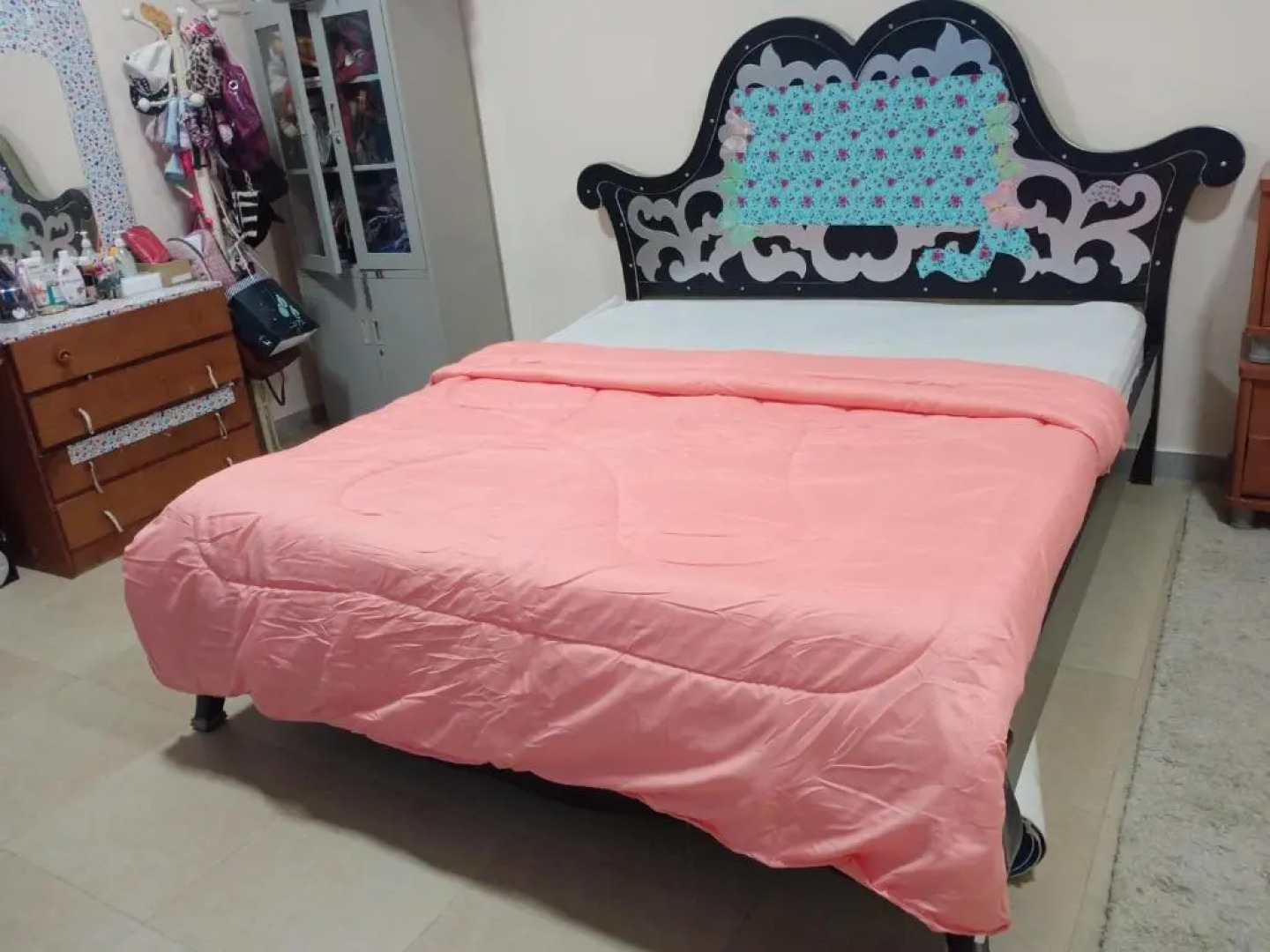 Furnished room just 1 minute to Al ain mall