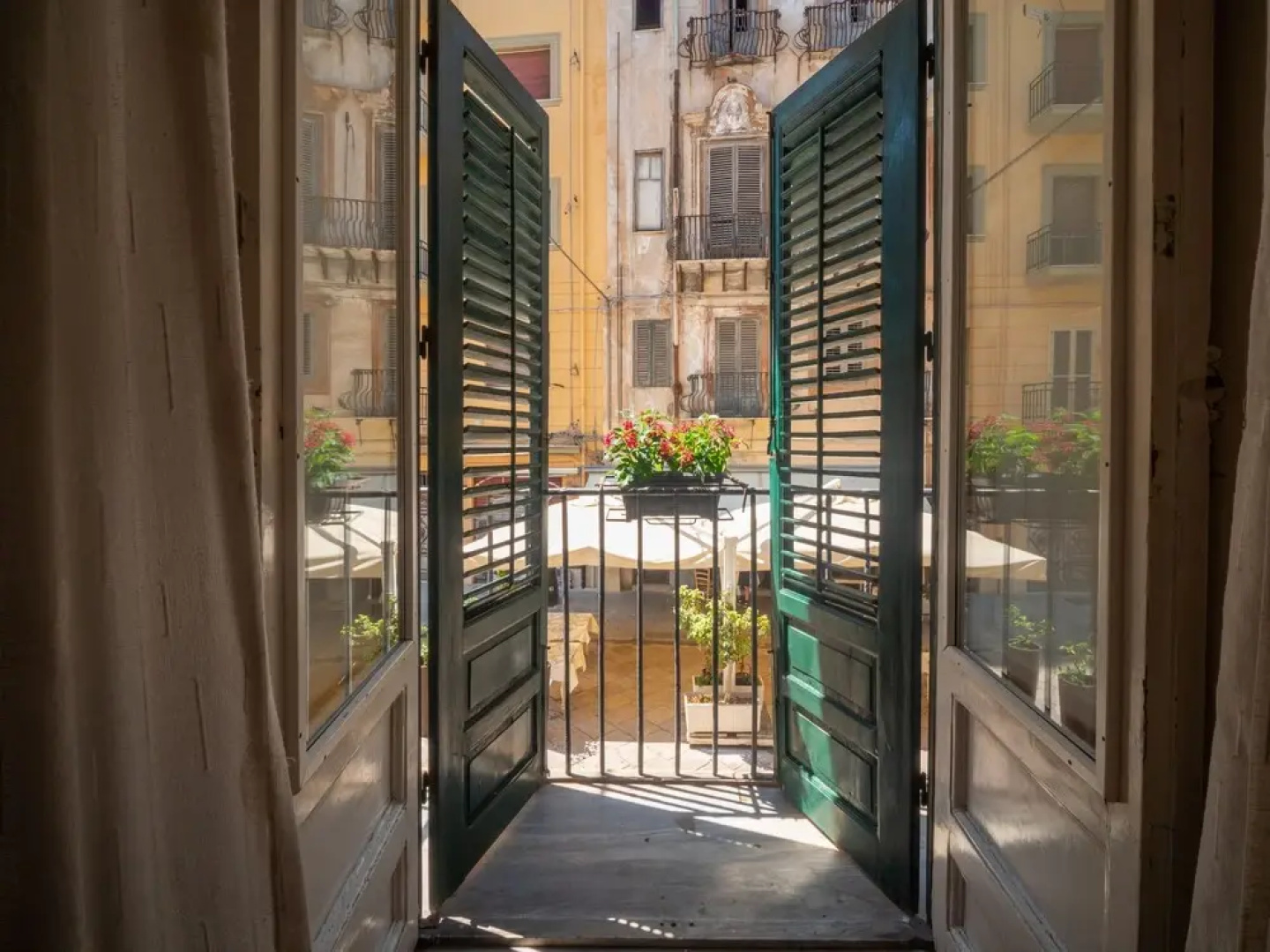 Kalamarina Rooms B&B