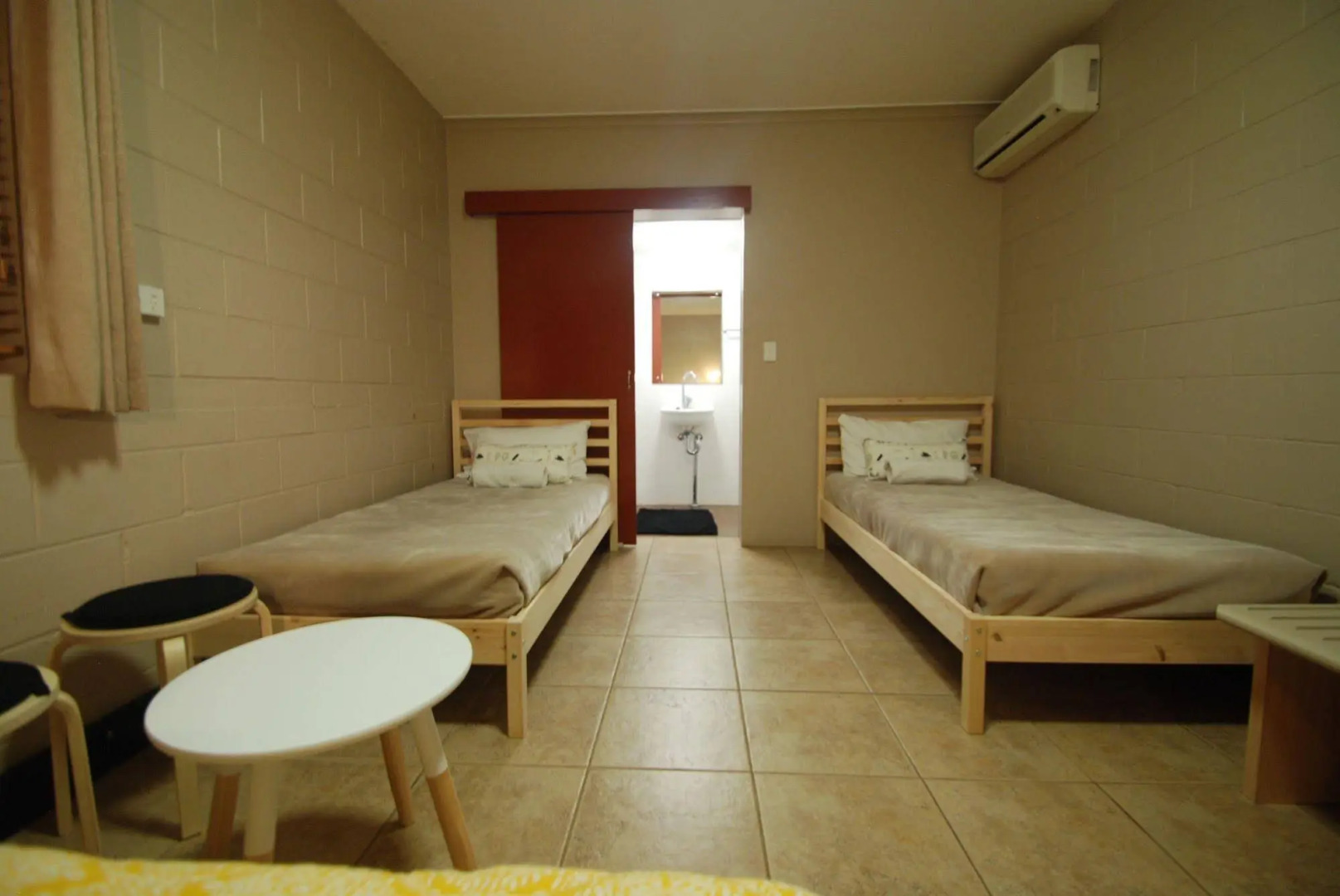 Childers Oasis Motel