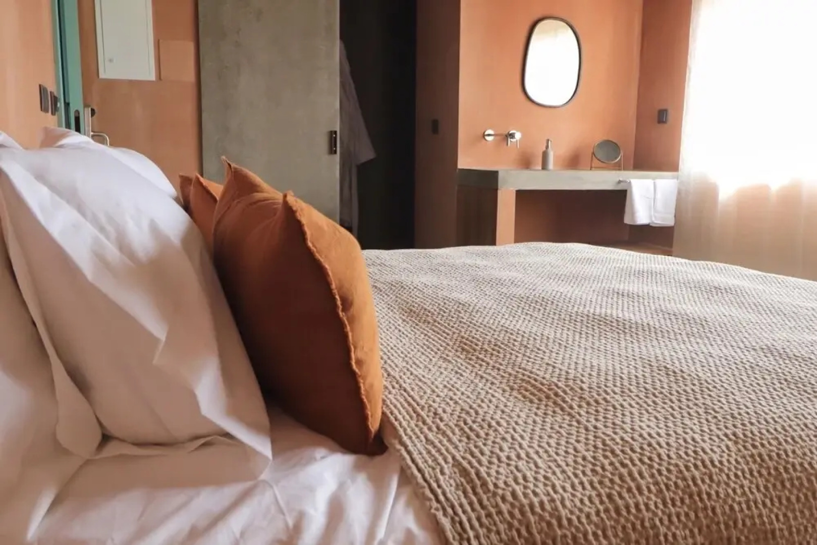 Azenhas do Mar Valley House