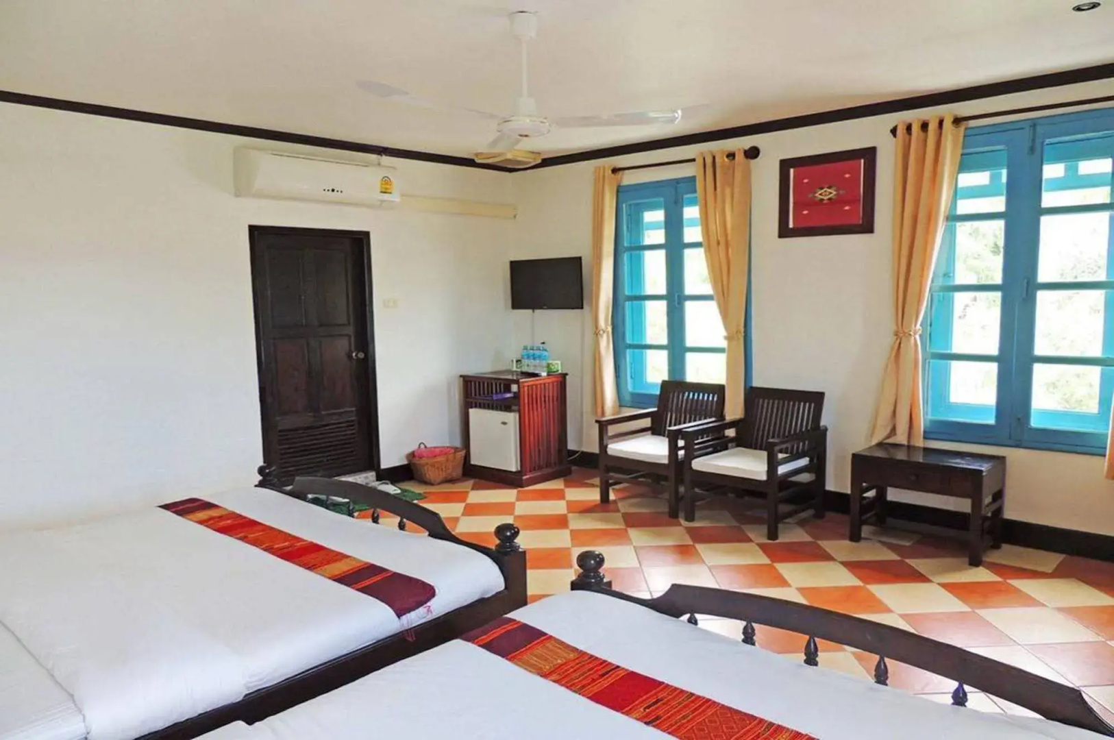 Mad Monkey Luang Prabang
