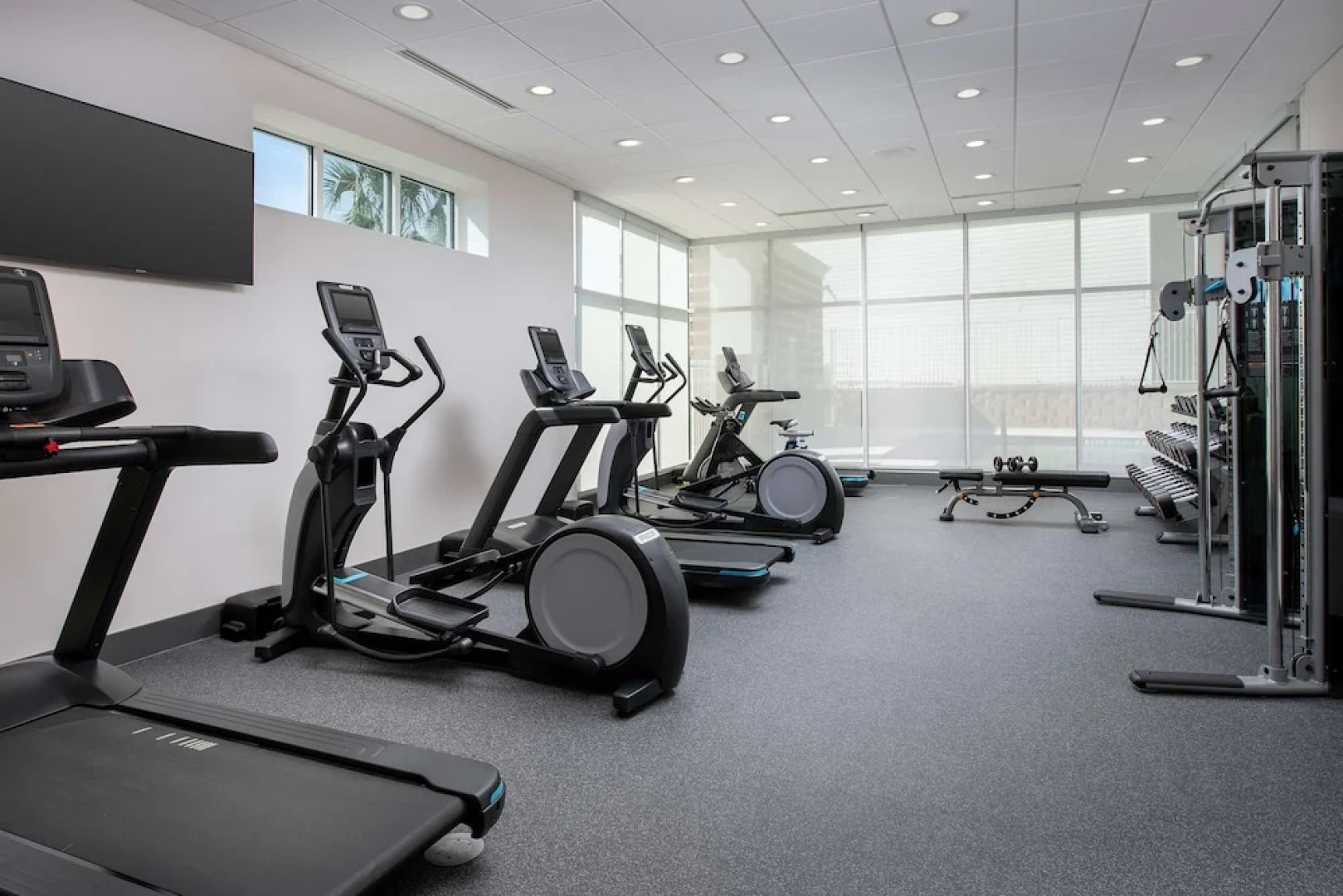 Hilton Garden Inn Columbia Airport (ex Holiday Inn & Suites Columbia-Airport)