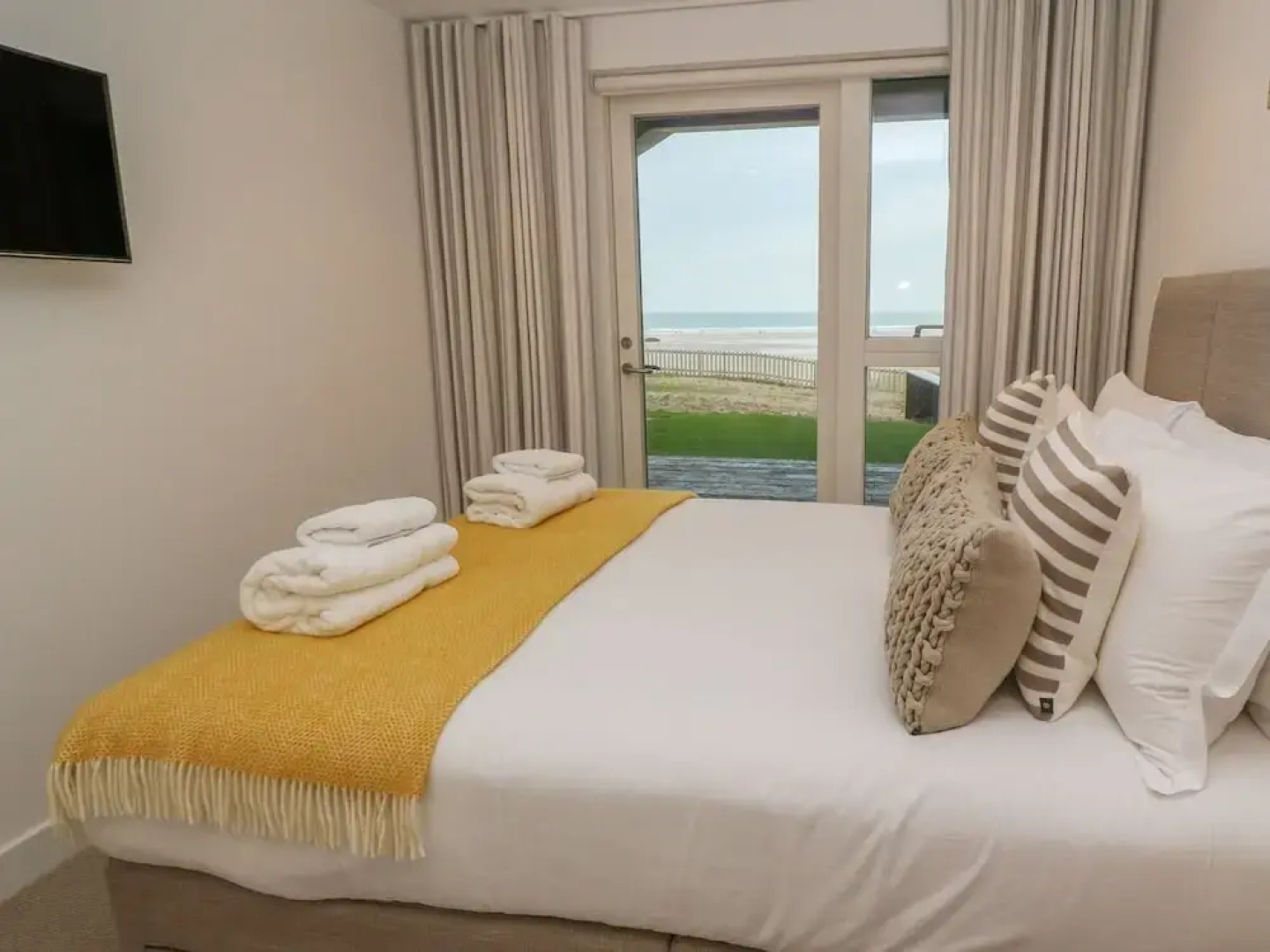 Chapel Rock View, The Dunes