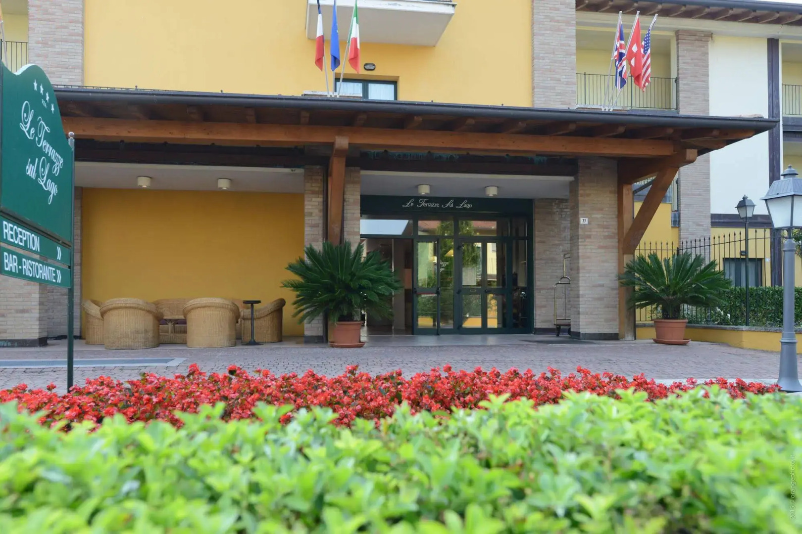 Le Terrazze Sul Lago Residence & Hotel