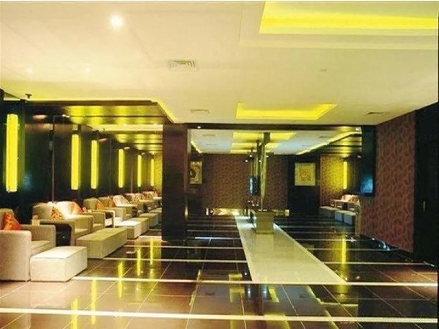 Berlin Holiday Hotel