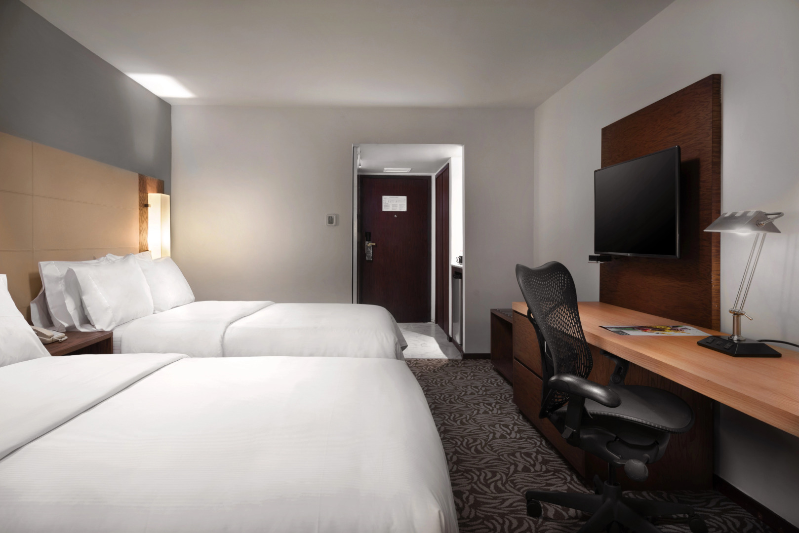 Krystal Urban Monterrey San Jerónimo