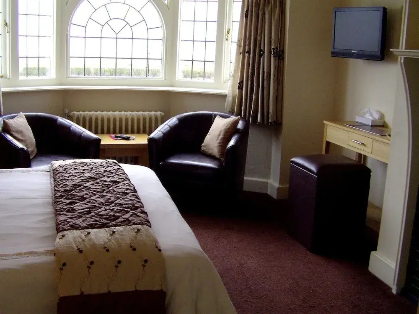 Swiss Cottage Bed and Breakfast