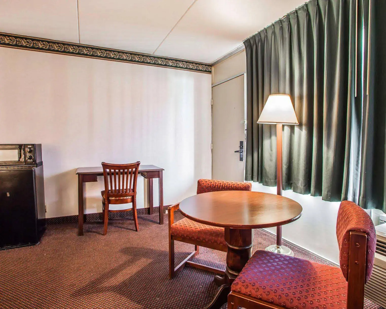 Red Roof Inn Reading