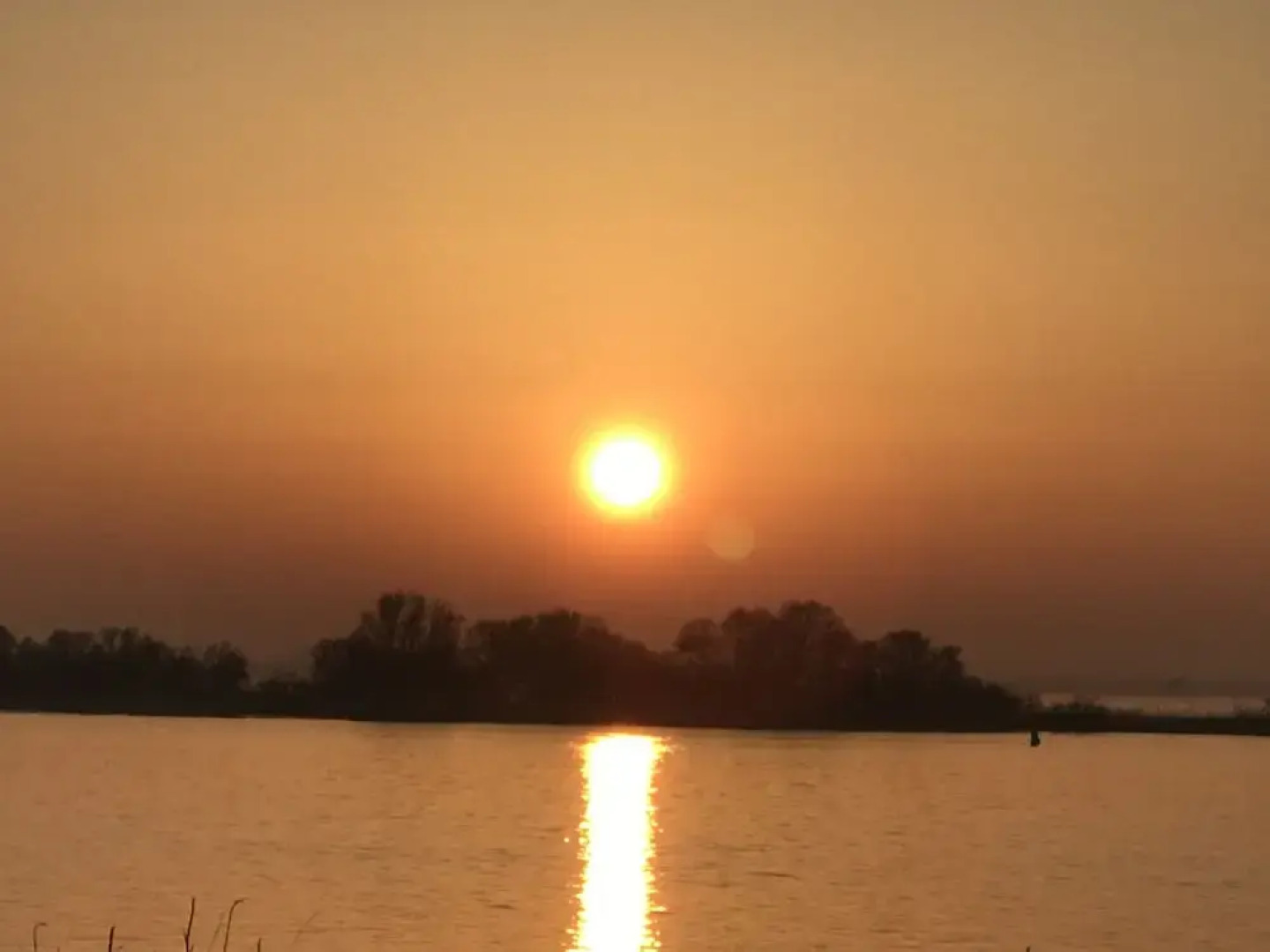 Apartment Ahsbahs Suite near Airport