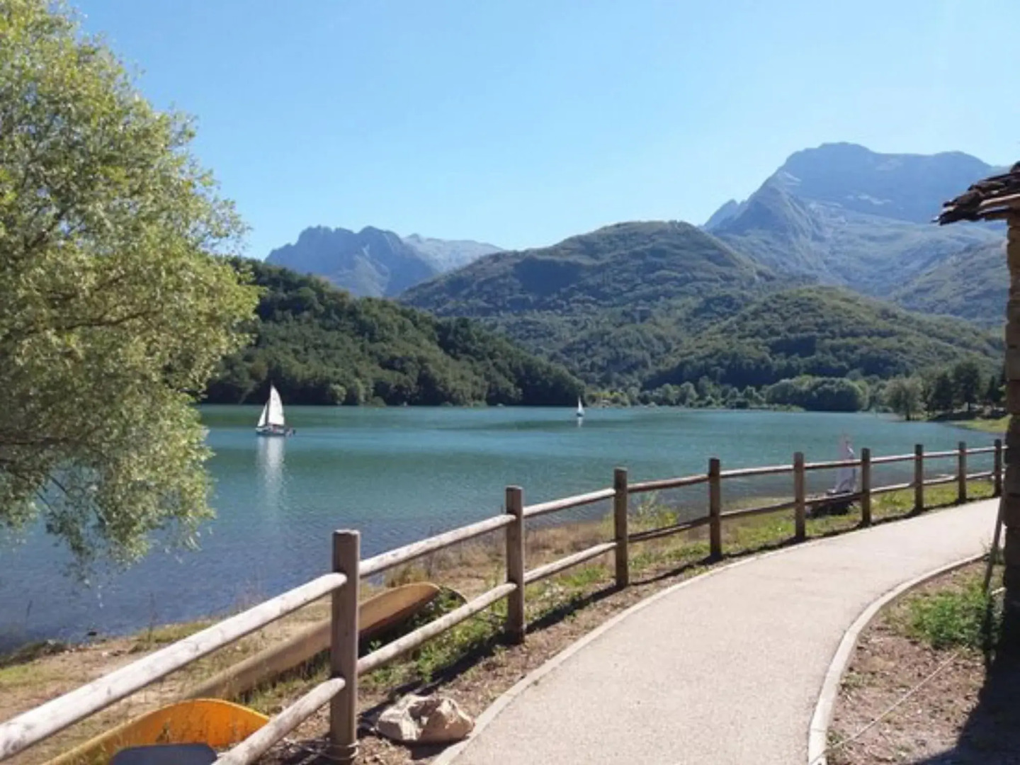 Cheerful holiday home in Poggio with private garden