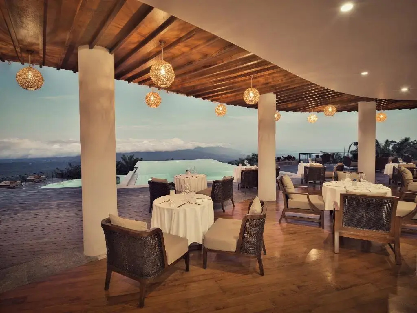 Отель Elevate Bali