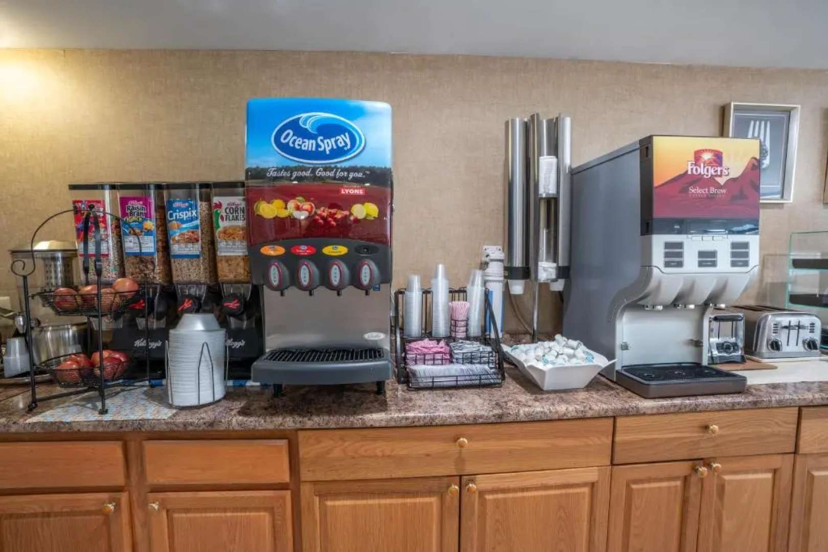 Ambassador Inn & Suites