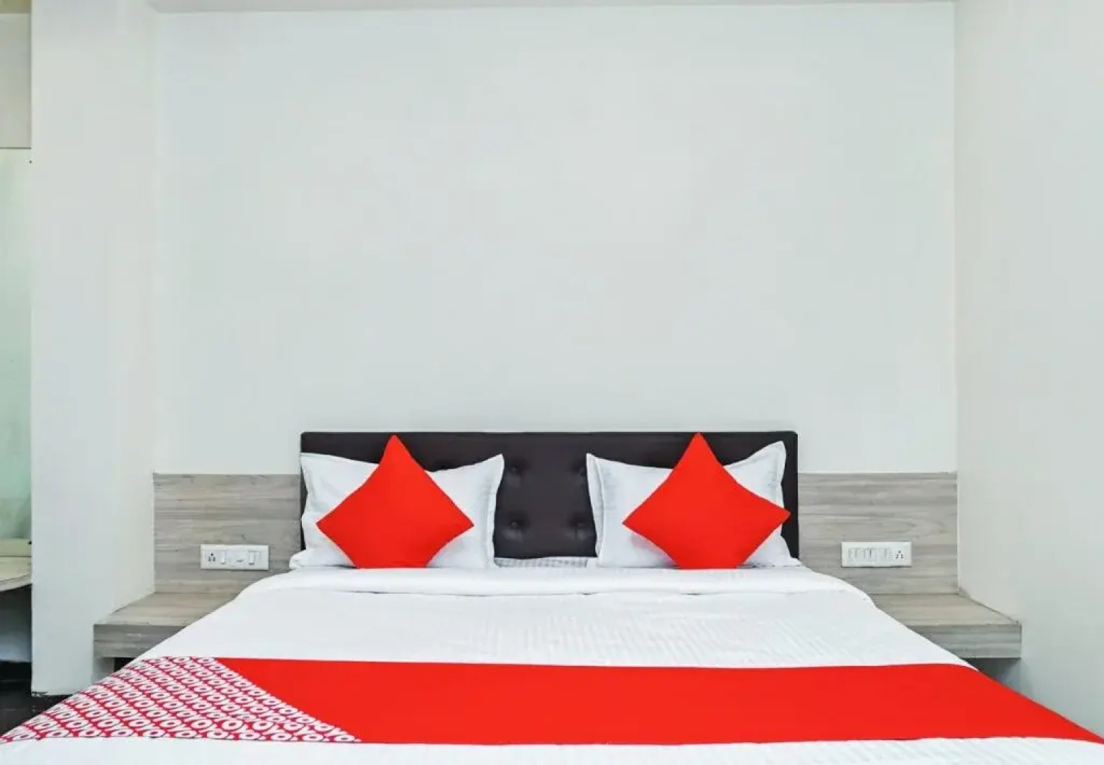 Hotel Sahara by OYO Rooms