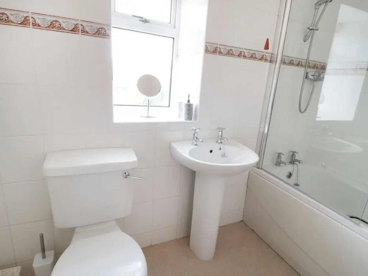 1 Tyn Y Coed Cottages