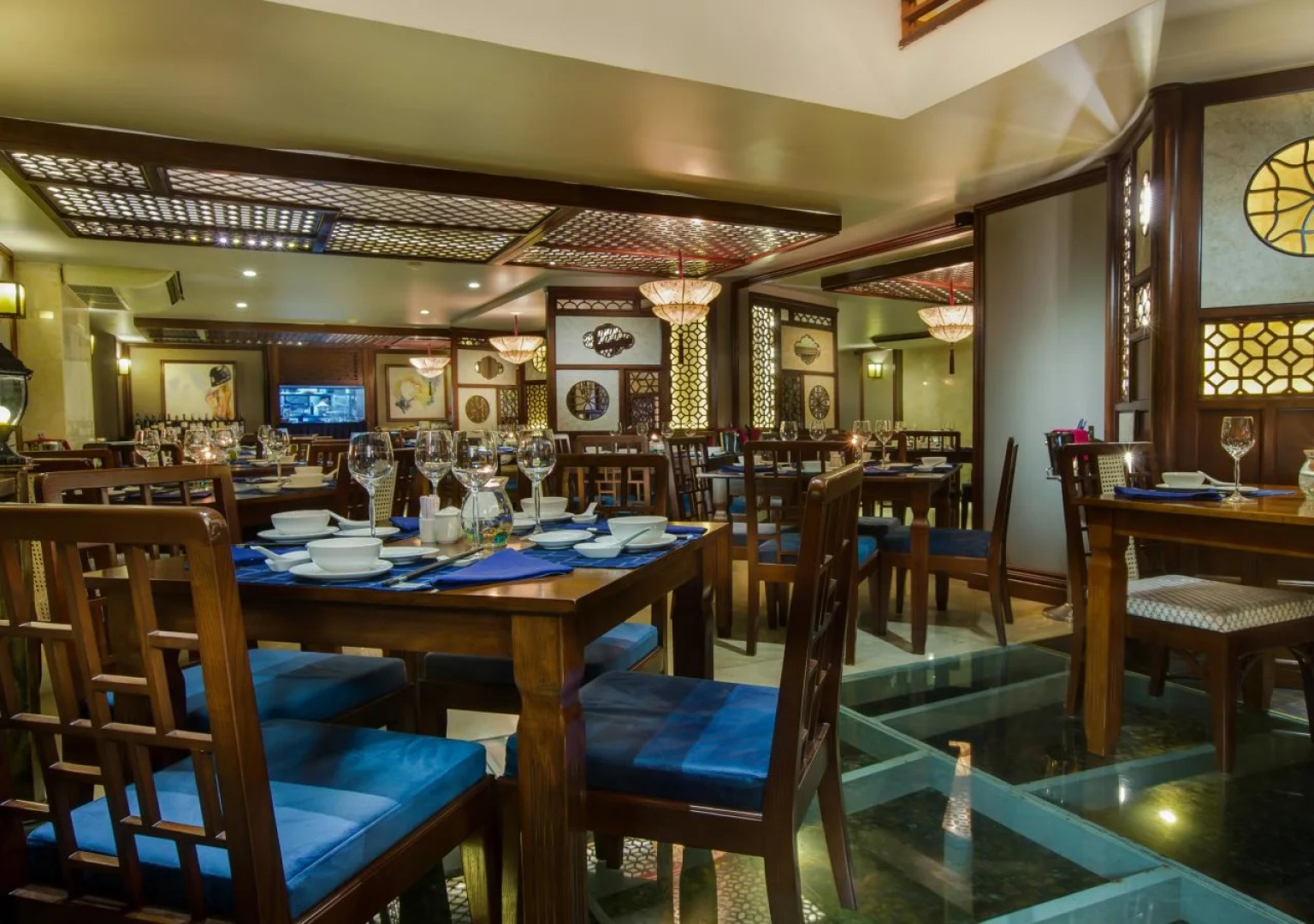 Oriental Suites Hotel & Spa