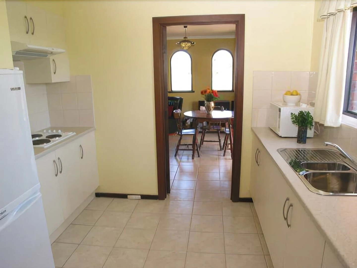 Linger Longer Vineyard Bed and Breakfast