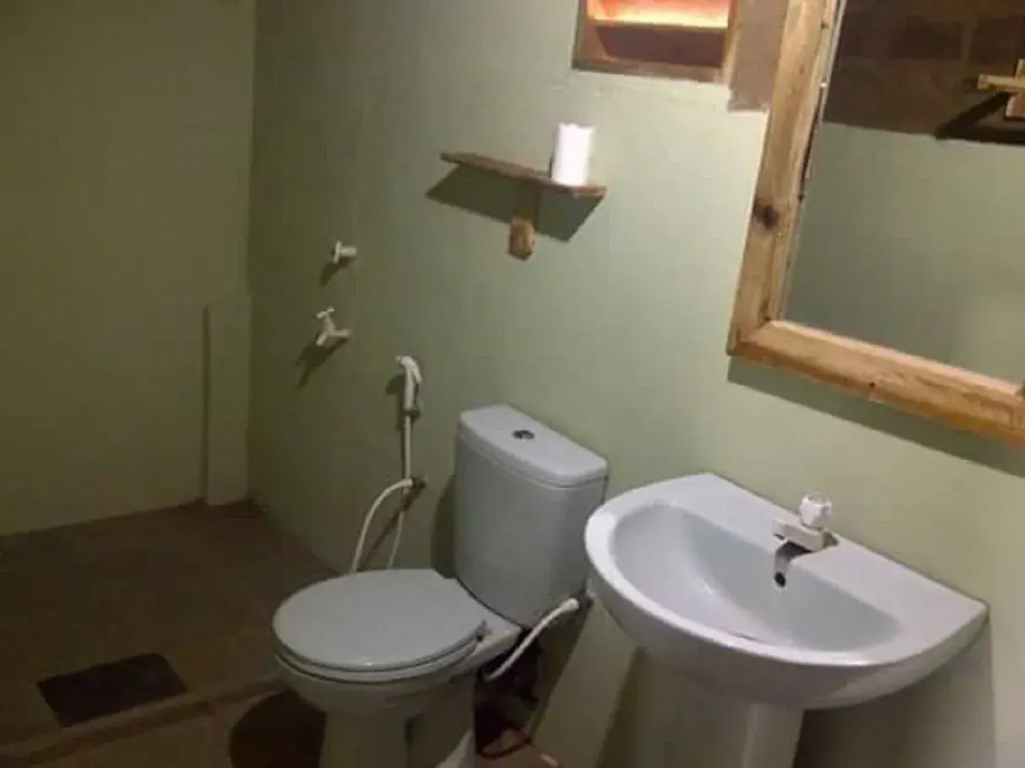 Lotus Chalets Eco Hotel