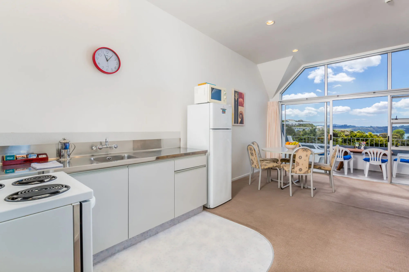 Aloha Seaview Resort Motel