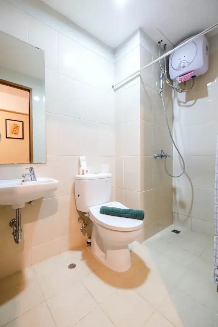 Comfortable 1Br The Oasis Lippo Cikarang Apartment