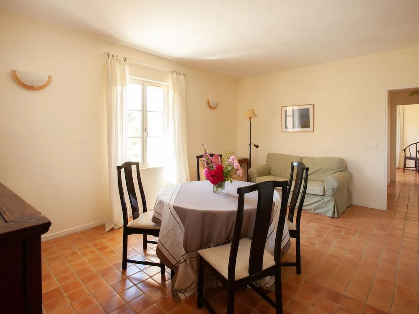 Secluded Holiday Home in Rustrel With Swimming Pool