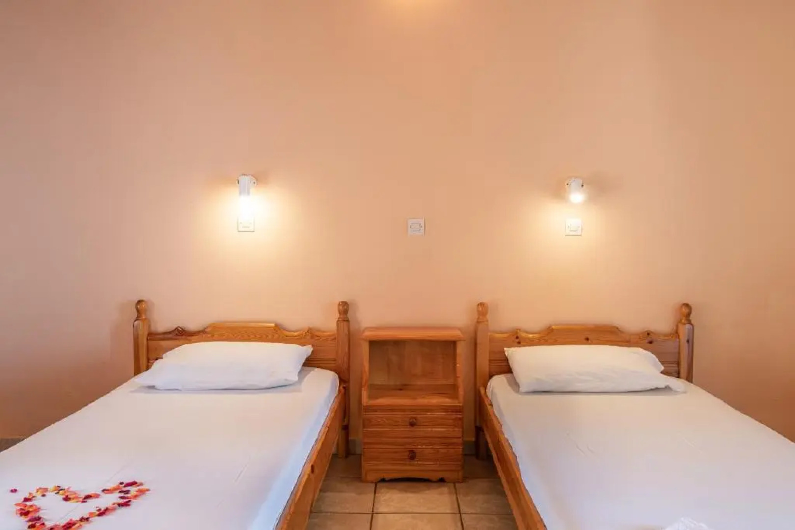 Achillion Apartments & Studios