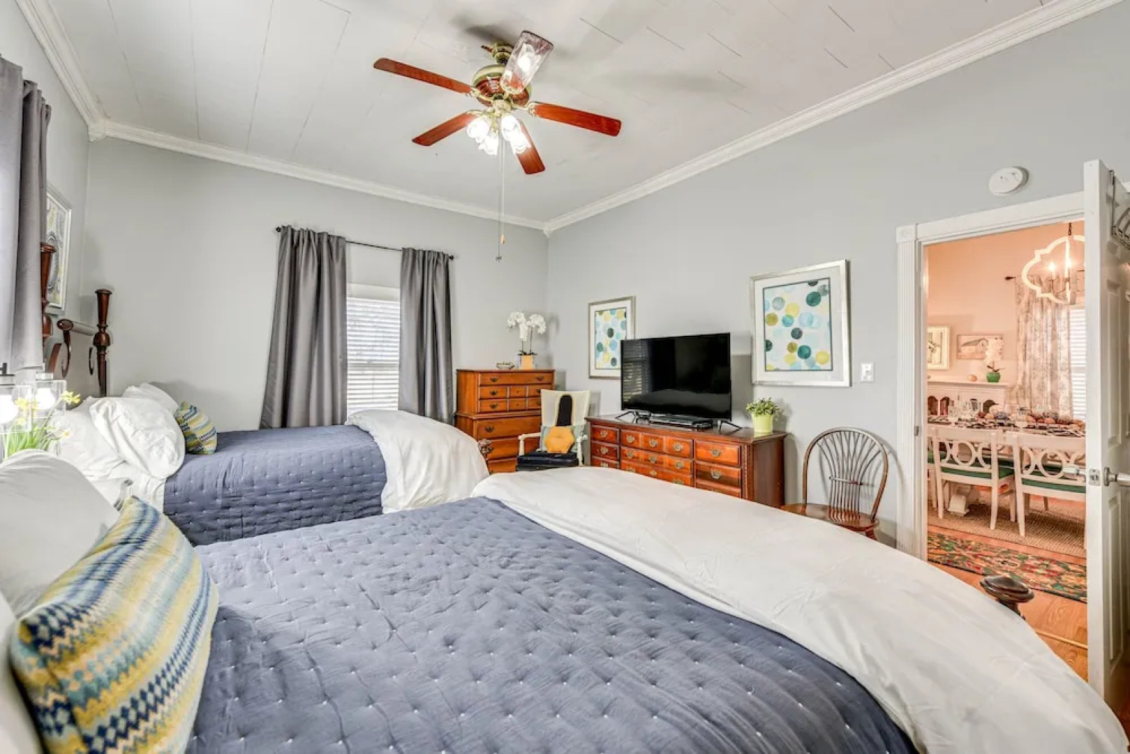 'the Farmhouse' in Fort Lawn w/ Fire Pit & Deck!