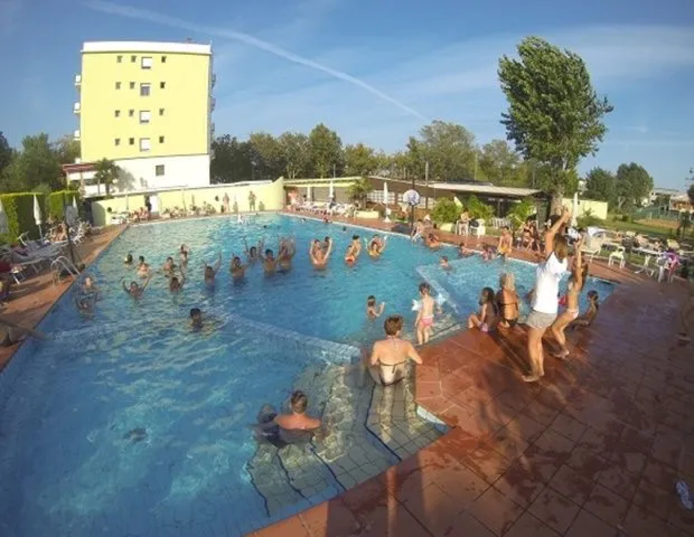 Hotel Sabrina Village