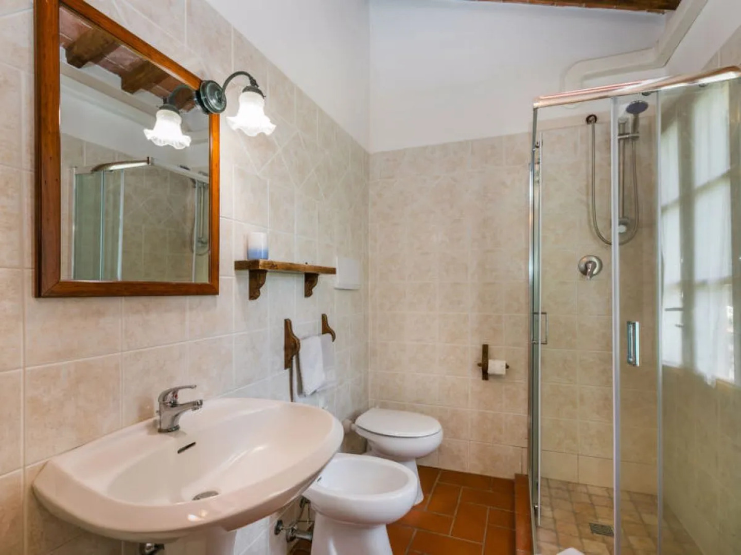 House Salustri Cinigiano 16386