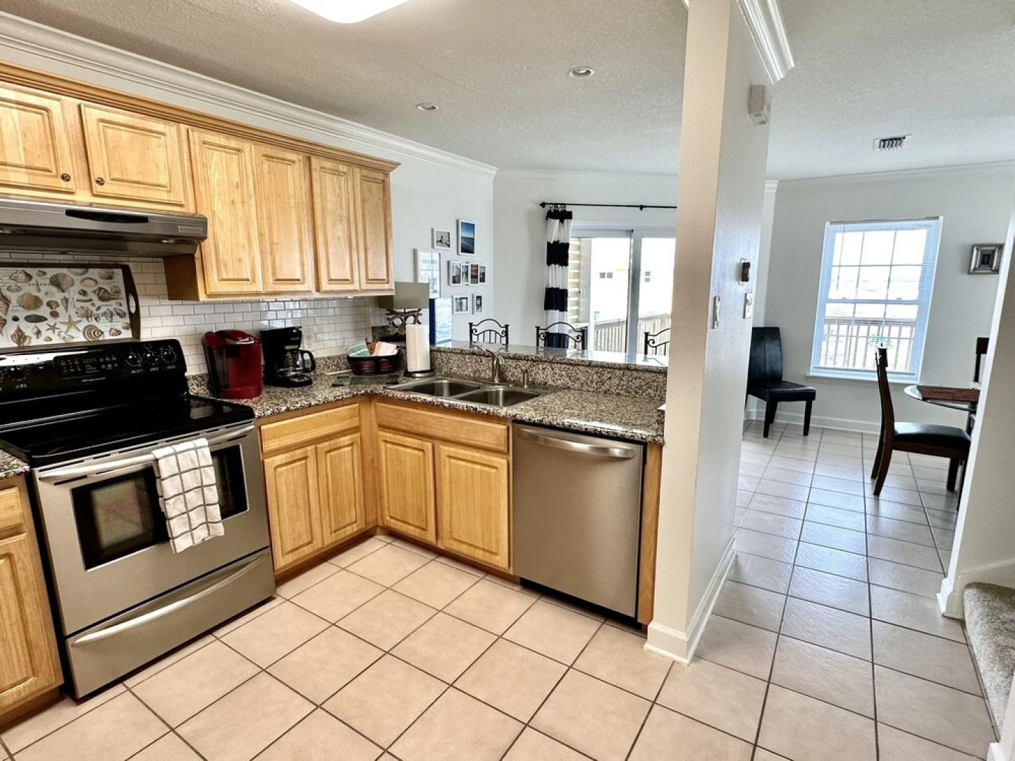 Sea La Vie 2 Bedroom Townhouse by RedAwning