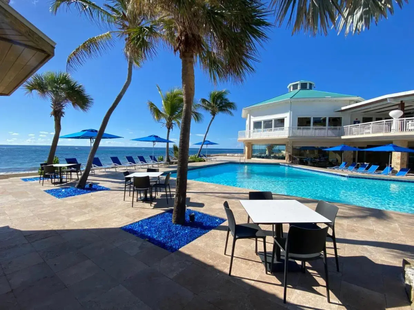 Oceans At Carina Bay Beach Resort - Adults Only