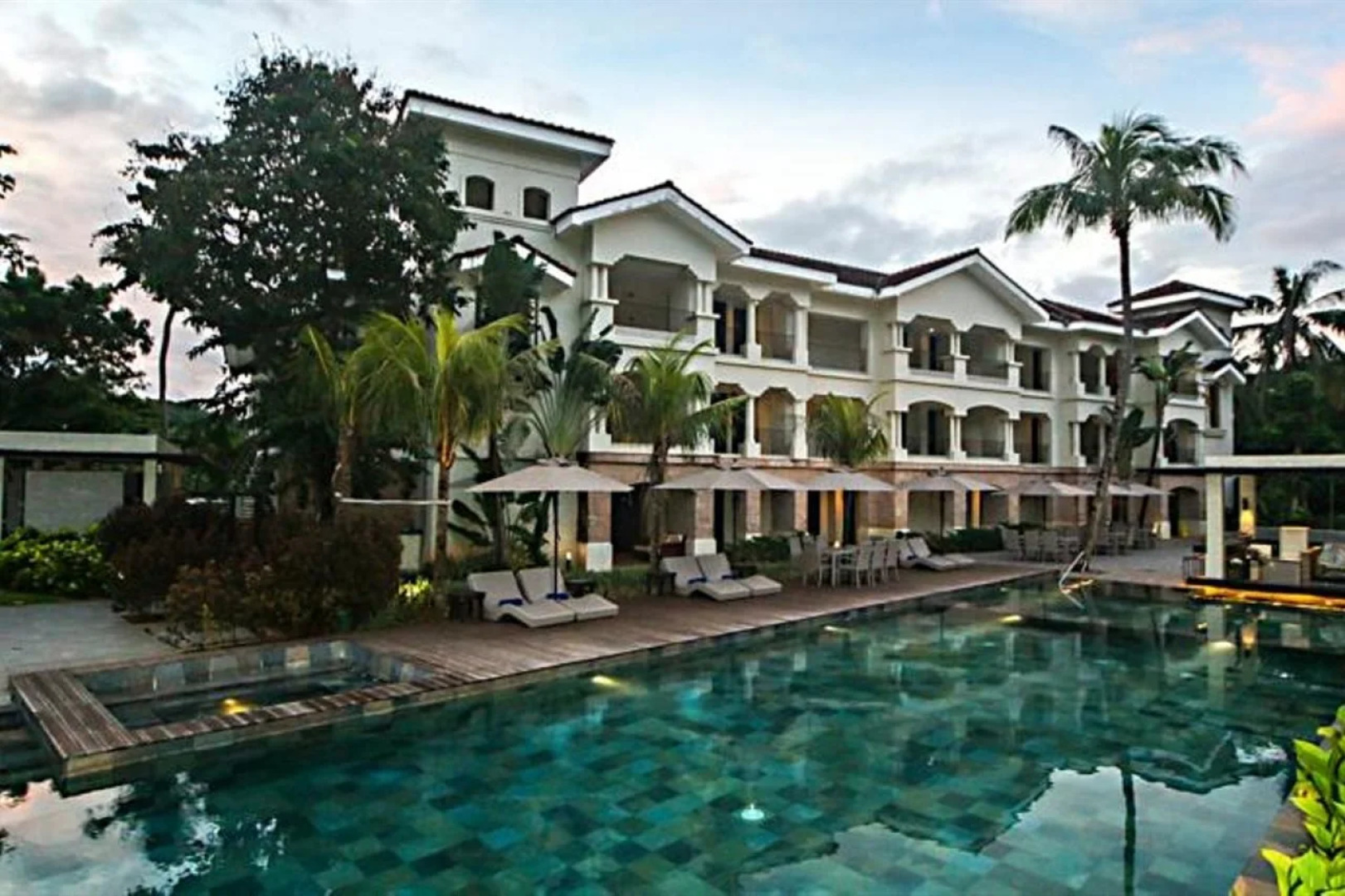 Fairways and Bluewater Boracay