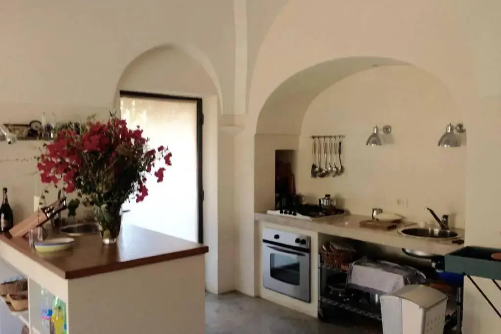 beautiful propriety 10 min far from the airport