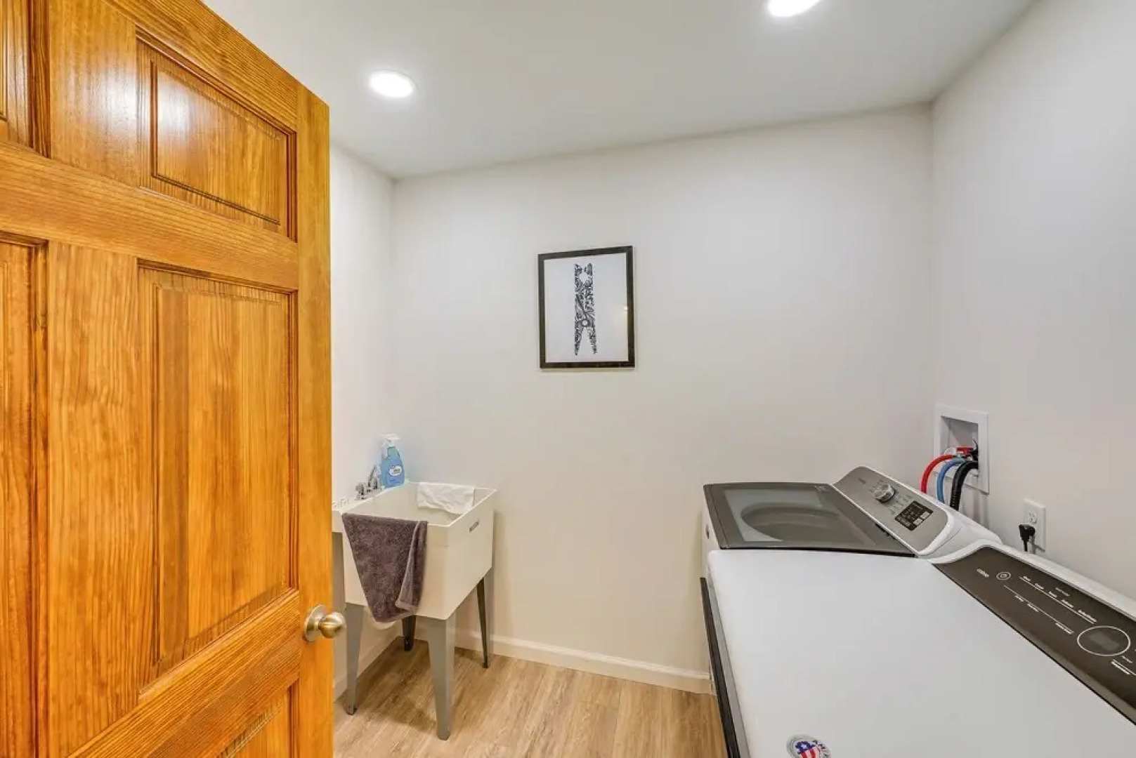 Coastal Comfort: Rehoboth Beach Getaway w/ Porch!