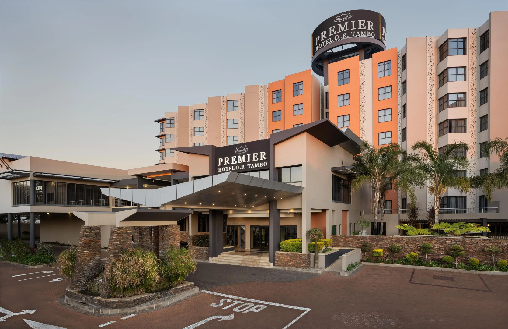 Premier Hotel OR Tambo