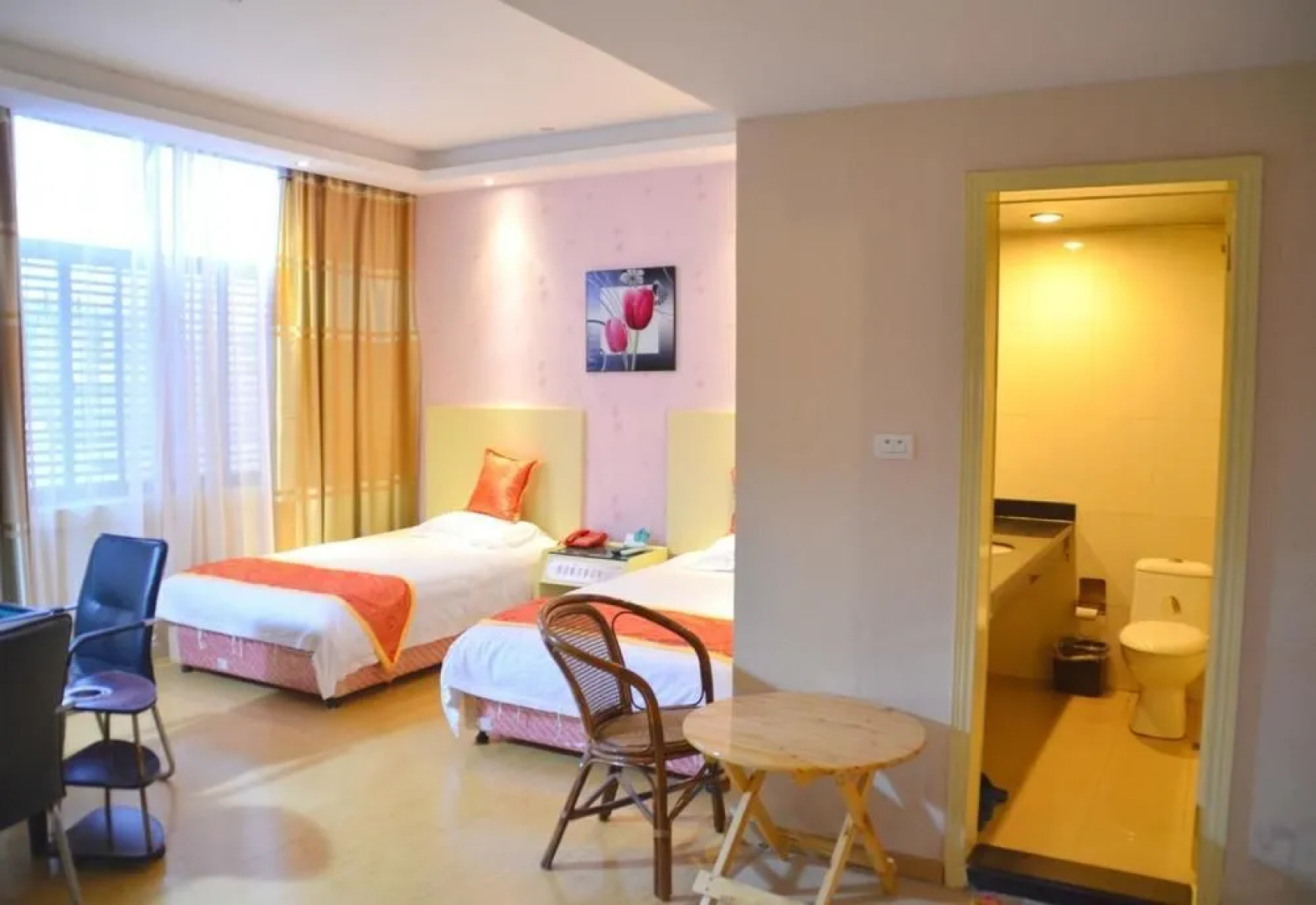 Xianning Changyin Hot Spring Hotel