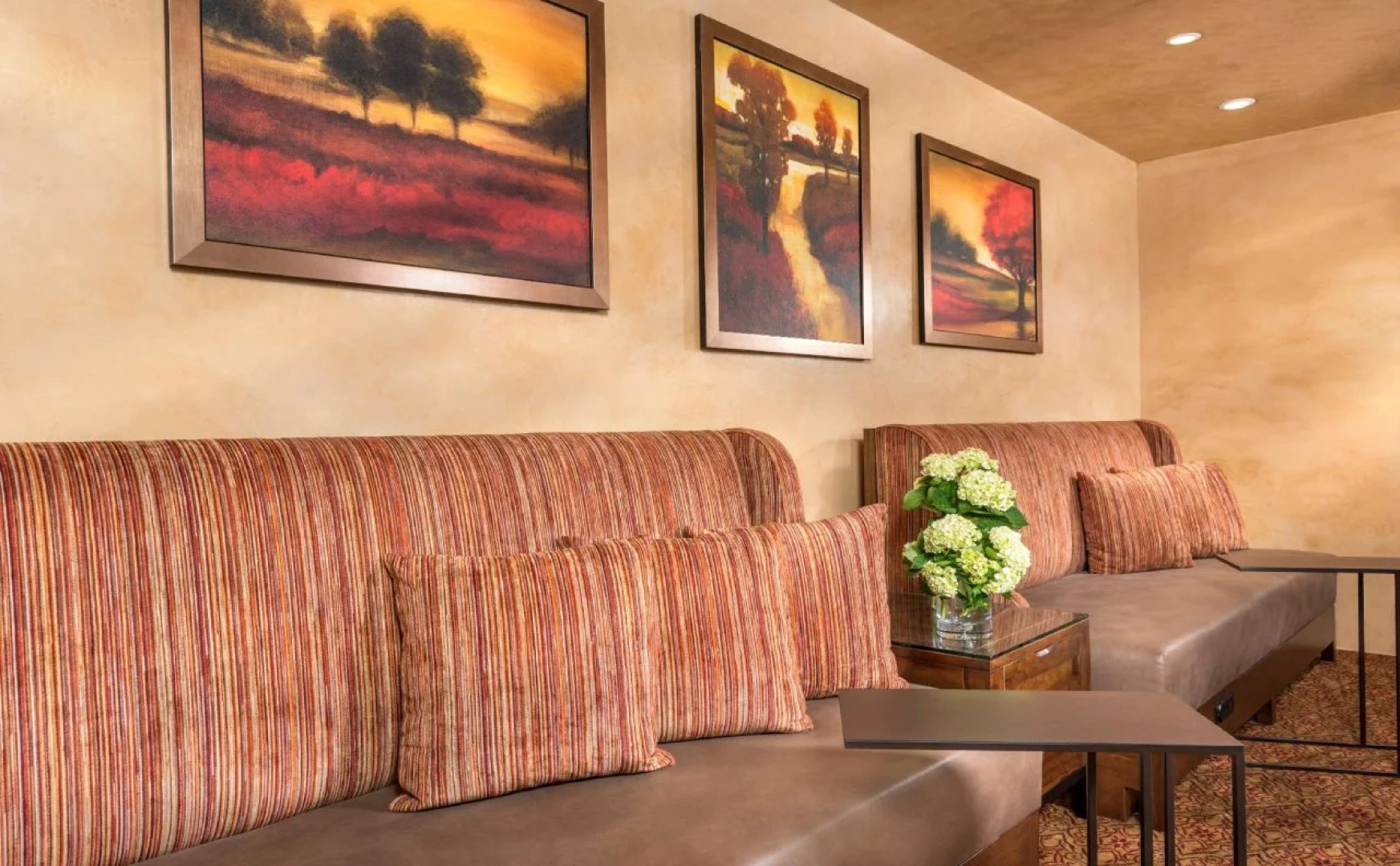 Best Western Corona Hotel & Suites