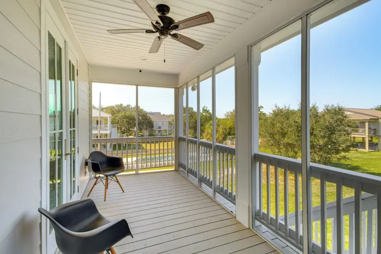Walk to Beach: Oceanfront Home w/ Outdoor Kitchen