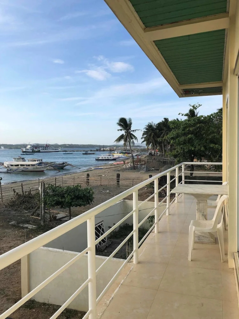 S-E Hotel and Residence