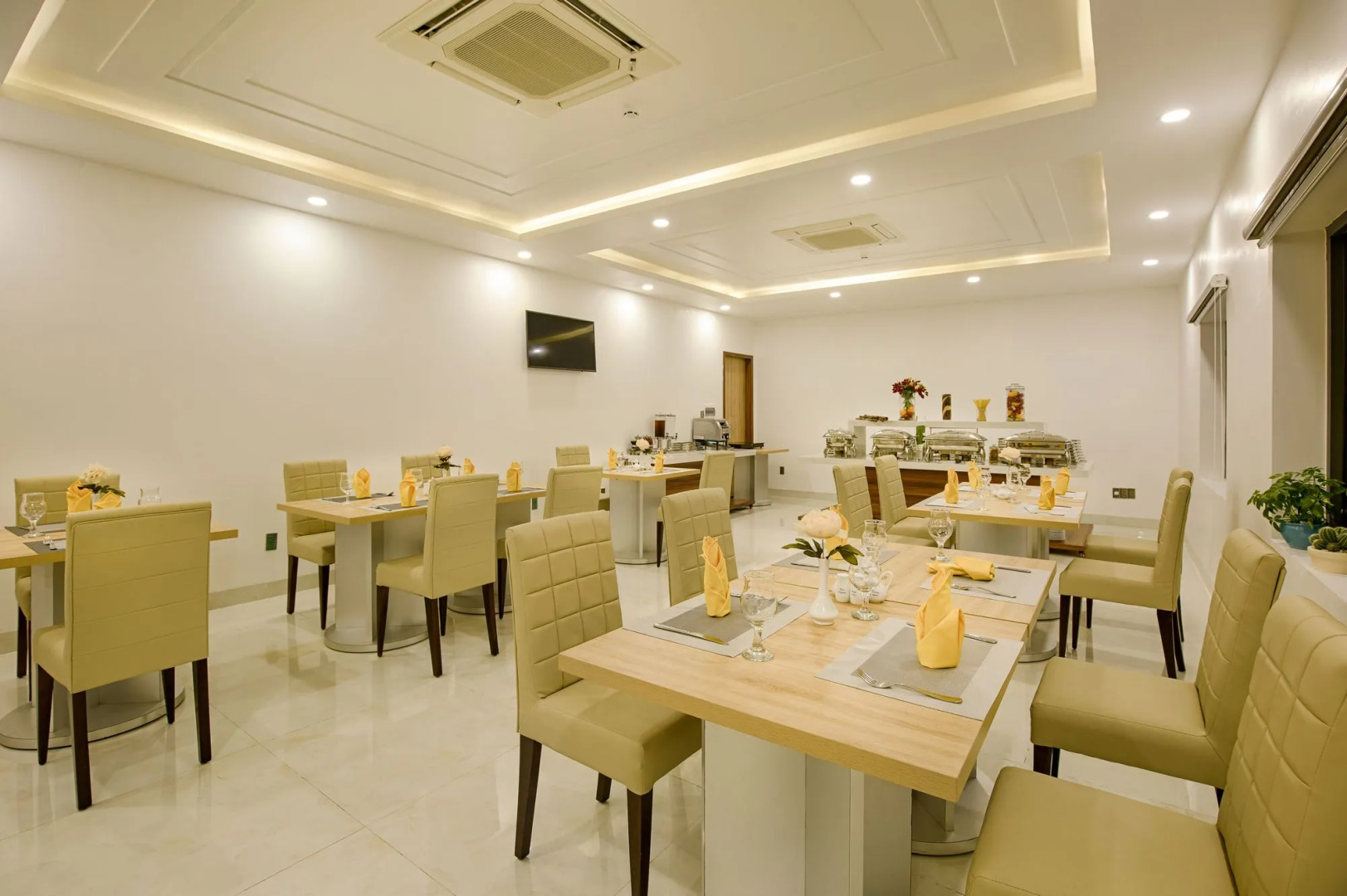 Continent Hotel Da Nang